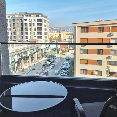 Modern 1br With Workspace, Ideal For Long * Sarajevo