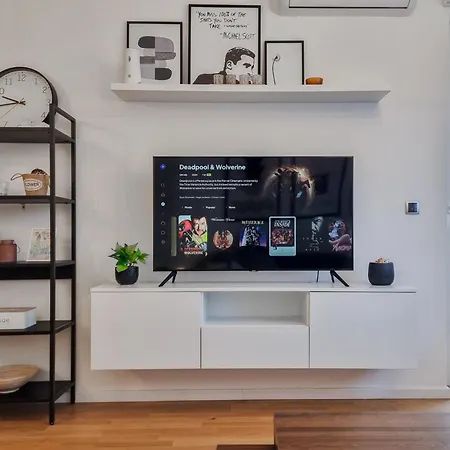 Modern 1br With Workspace, Ideal For Long Apartament *